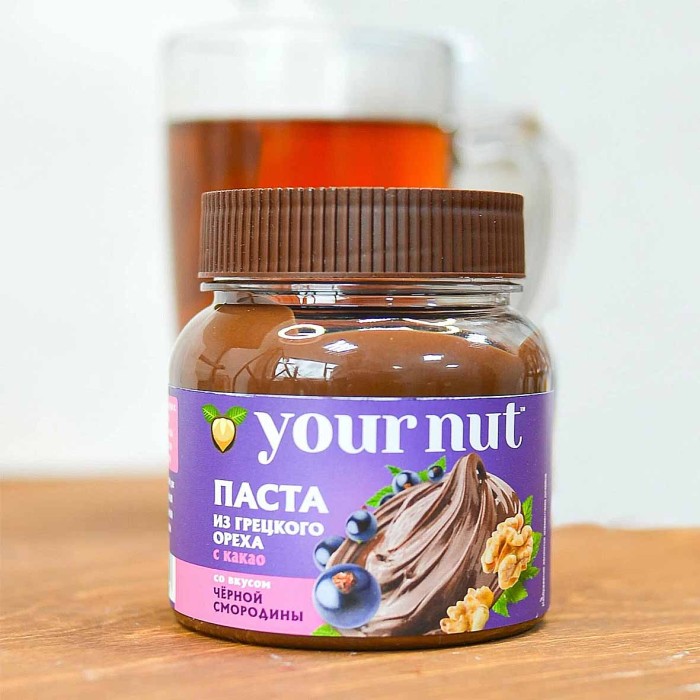 Паста из грецкого ореха Your Nut с какао о вкусом черной смородины 250гр пэт