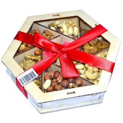 Набор орехов подарочный шт