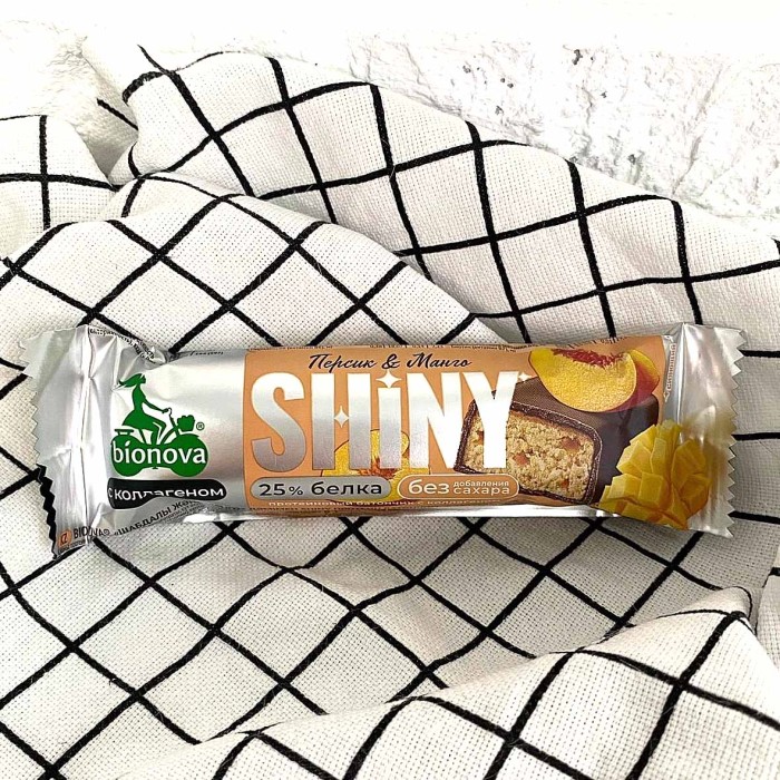 Батончик протеиновый Bionova Shiny вкус персик-манго 40гр м/у