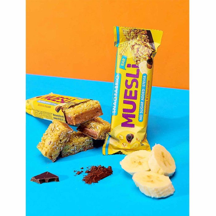 Батончик-мюсли Snaq Fabriq banana-chocolate с молочным шоколадом 50гр м/у