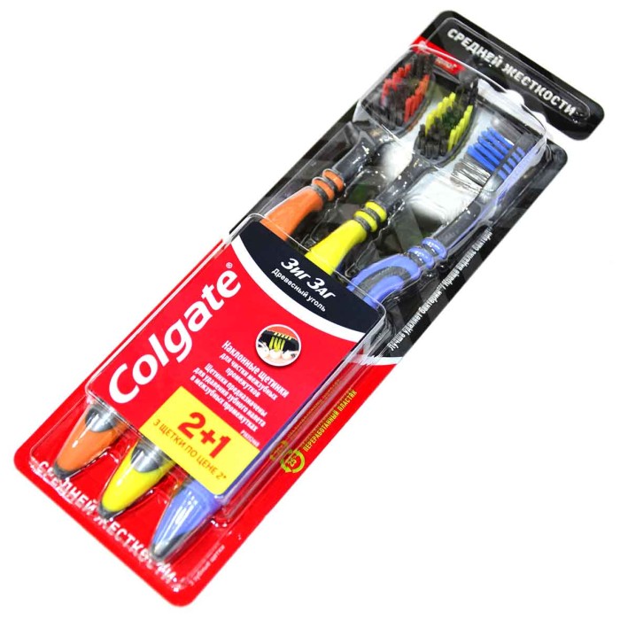 Щетка зубная Colgate L2 Зиг-заг c древесным углем 2+1