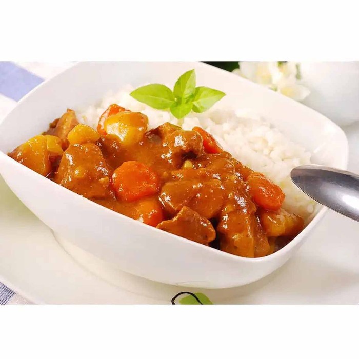 Приправа Maggi Домашняя подлива золотистая 90гр м/у