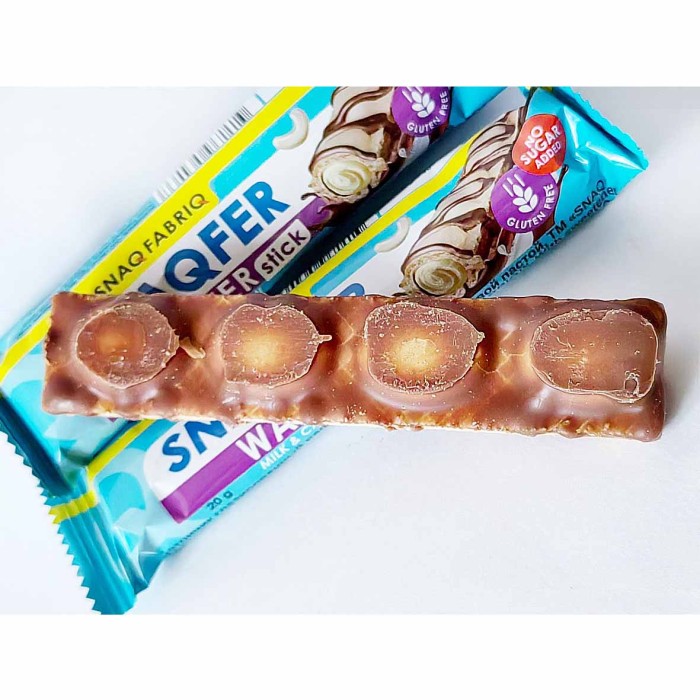 Батончик вафельный Snaq Fabriq глаз с молочно-ореховой пастой 20гр м/у