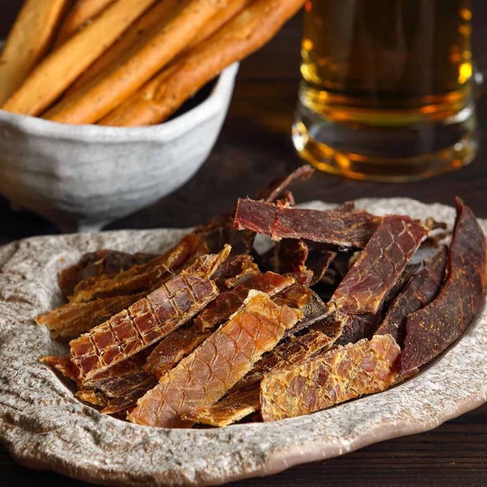 Снеки мясные Snacker кролик сушеный 30гр м/у