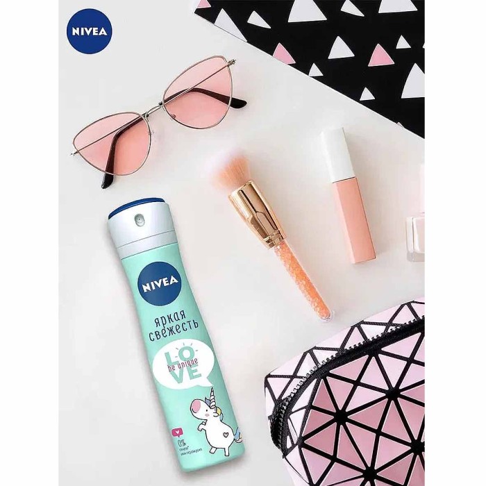 Дезодорант Nivea Love Be Unique яркая свежесть 150мл ж/б