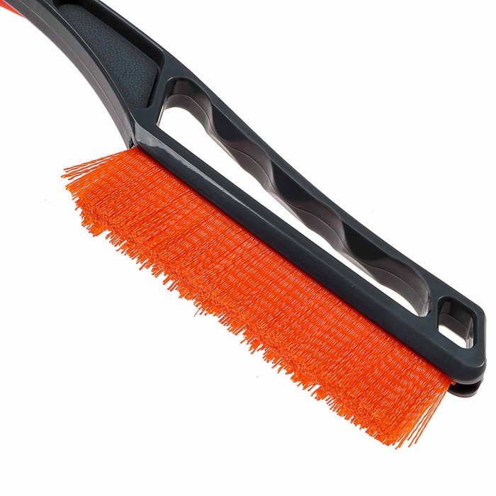 Щетка NG для уборки снега со скребком 42см арт775-062