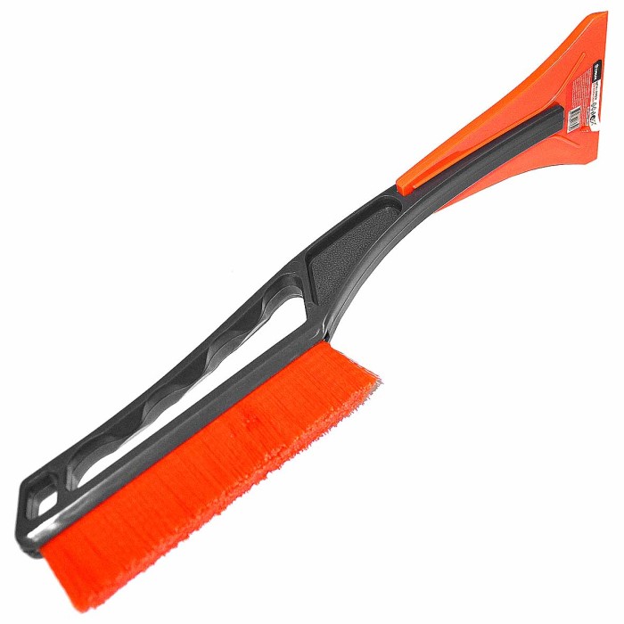 Щетка NG для уборки снега со скребком 42см арт775-062