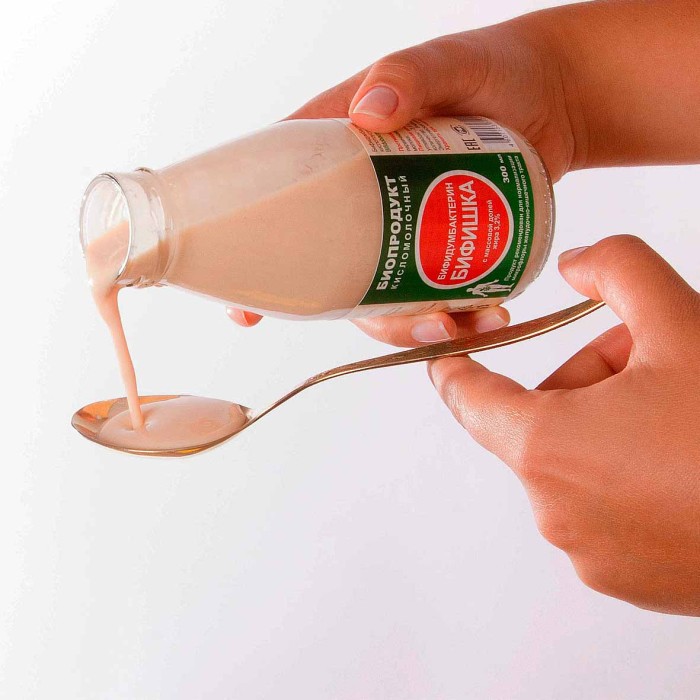 Биопродукт кисломолочный Бифидумбактерин Бифишка 3.2% 300мл ст/б