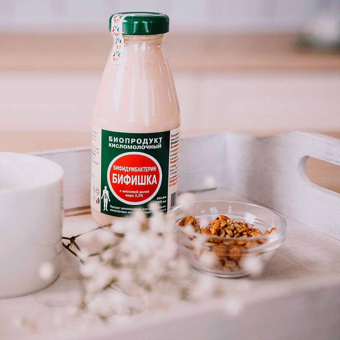 Биопродукт кисломолочный Бифидумбактерин Бифишка 3.2% 300мл ст/б