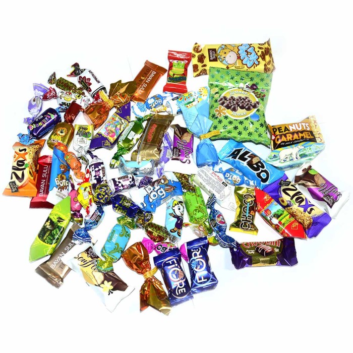 Набор новогодний Bayan Sulu Новогоднее веселье 700гр к/у