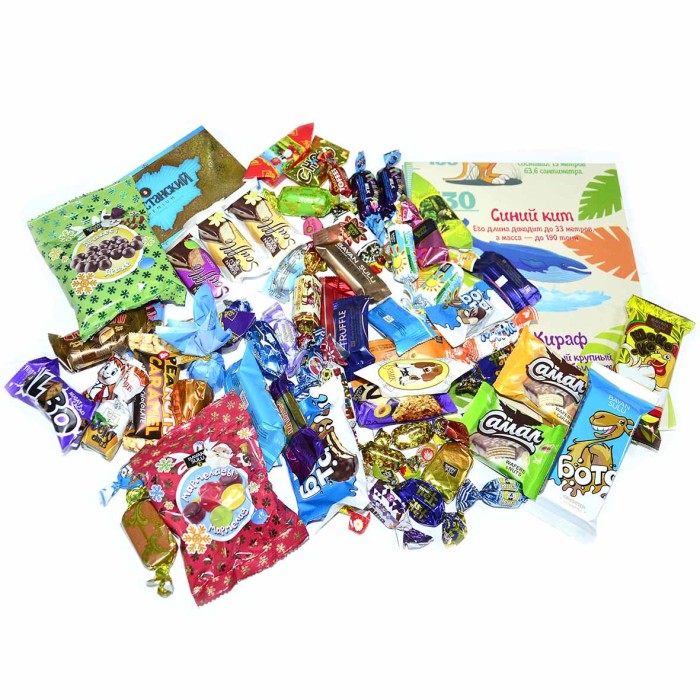 Набор новогодний Bayan Sulu Книга Мой любимый зоопарк 1кг к/у