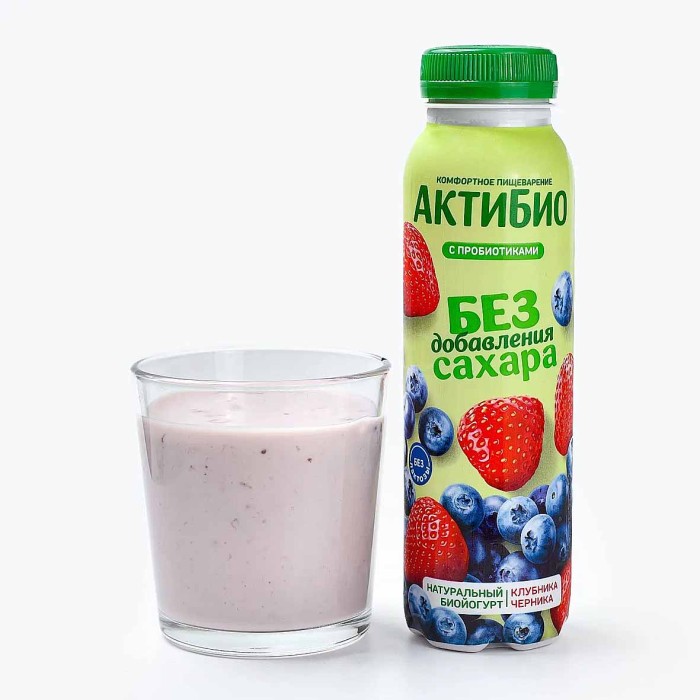 Биойогурт питьевой Актибио клубника-черника 1,5% 260гр пэт