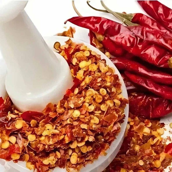 Перец чили Приправыч кусочками резаный 30гр м/у