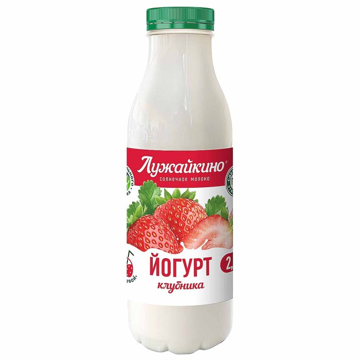 Йогурт Лужайкино клубника 2,5% 450гр пэт
