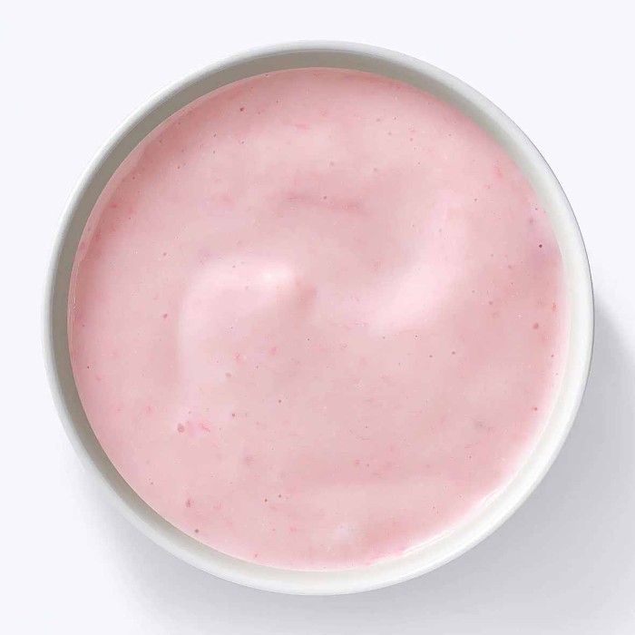 Йогурт Чудо клубника-земляника 2,5% 115гр пэт