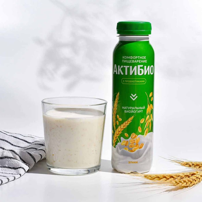 Биойогурт питьевой Актибио натуральный злаки 1,6% 260гр пэт
