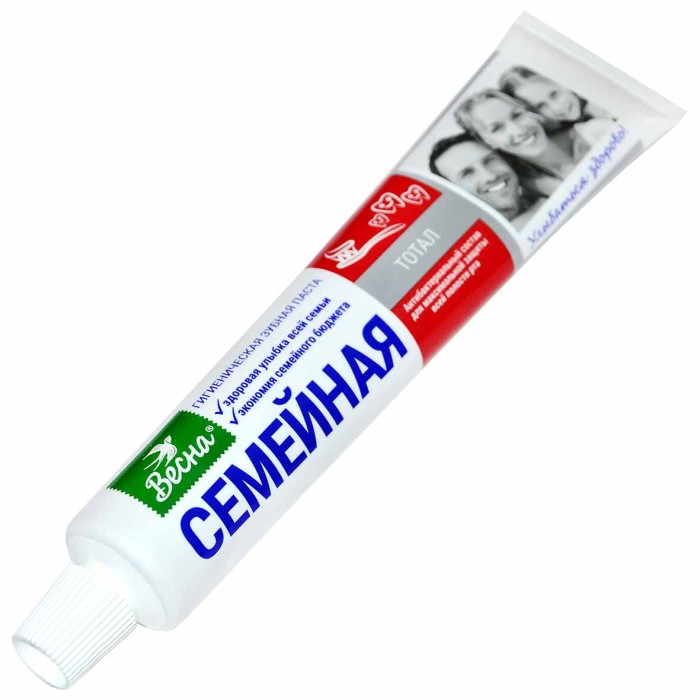 Паста зубная Весна Семейная тотал 90гр к/у
