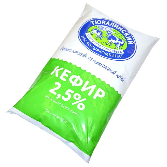 Кефир Тюкалинский 2,5% 900мл ф/п