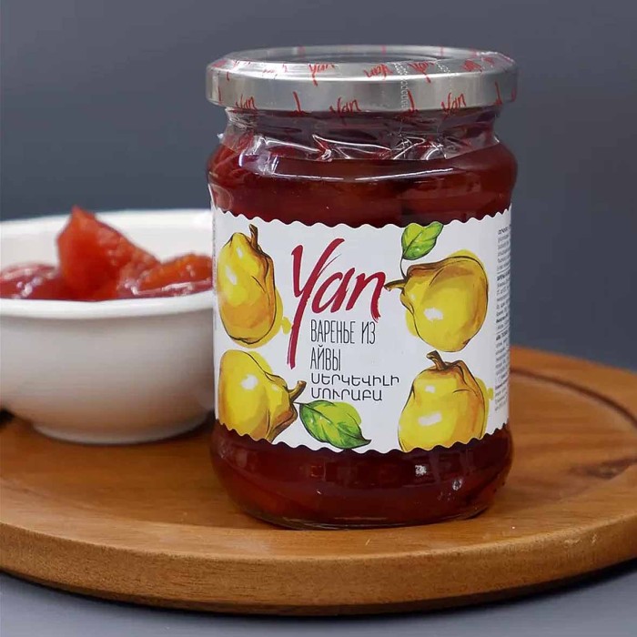 Варенье Yan из айвы 300гр ст/б