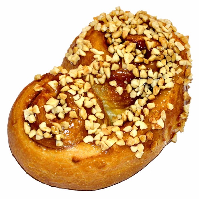 Сдоба Кленовая с орехом 1шт