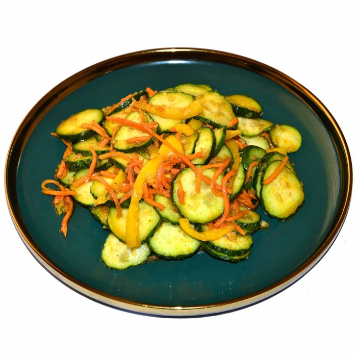 Закуска Огурцы Ча на корейской заправке