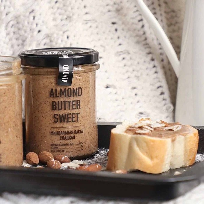 Паста ореховая Arahis Project Sweet миндальная с ванилью 235гр ст/б