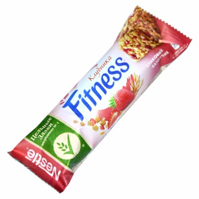 Батончик Nestle Fitness злаковый с клубникой 23,5гр м/у